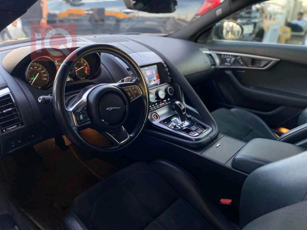 Jaguar F-Type